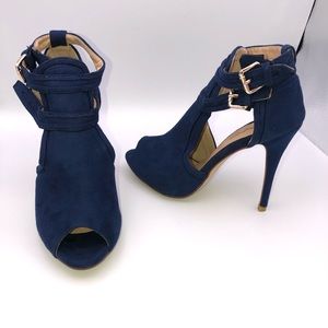 Open toe stiletto heel